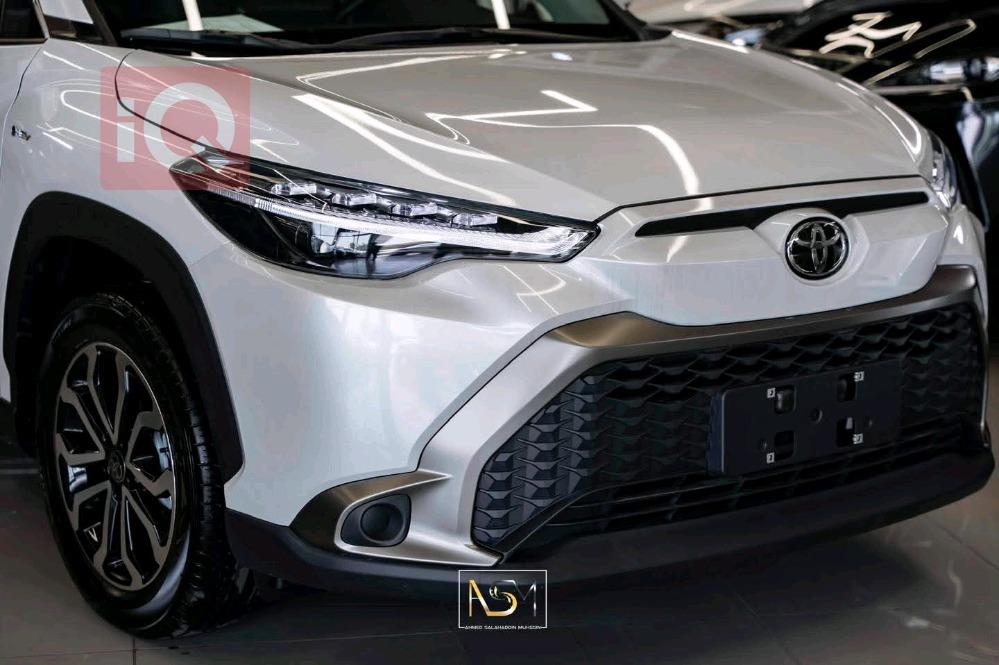 تۆیۆتا فرۆنتلاندەر